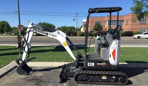 2018 bobcat e20 mini excavator|bobcat e20 mini excavator specs.